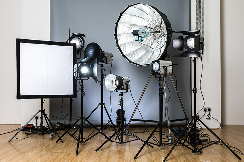 Lighting equipment to hire